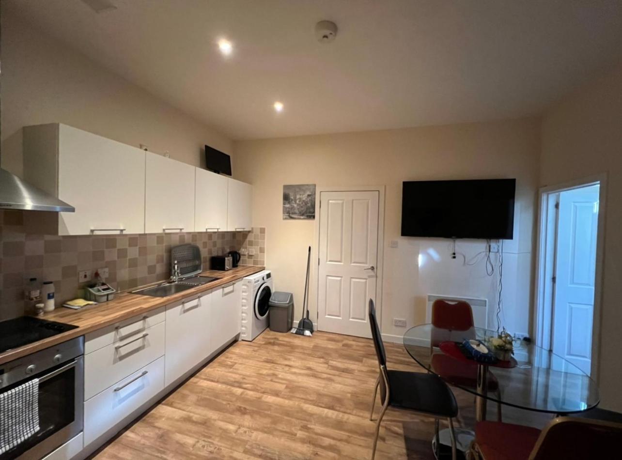 Aberdeen Stay Central 2-Bedrooms Apt-No Party Exteriér fotografie